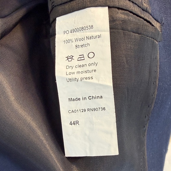 Calvin Klein Men’s Navy Wool Stretch Blazer Sport Coat Size 44R - Picture 3 of 9
